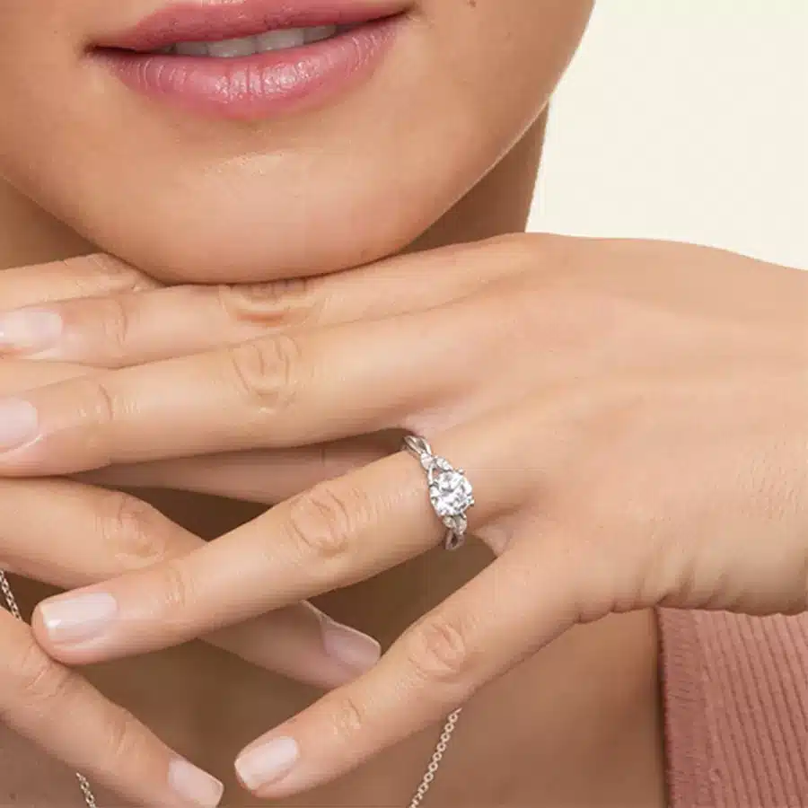 Nhẫn Cầu Hôn Twist Round Nature Inspired ERBJRS036