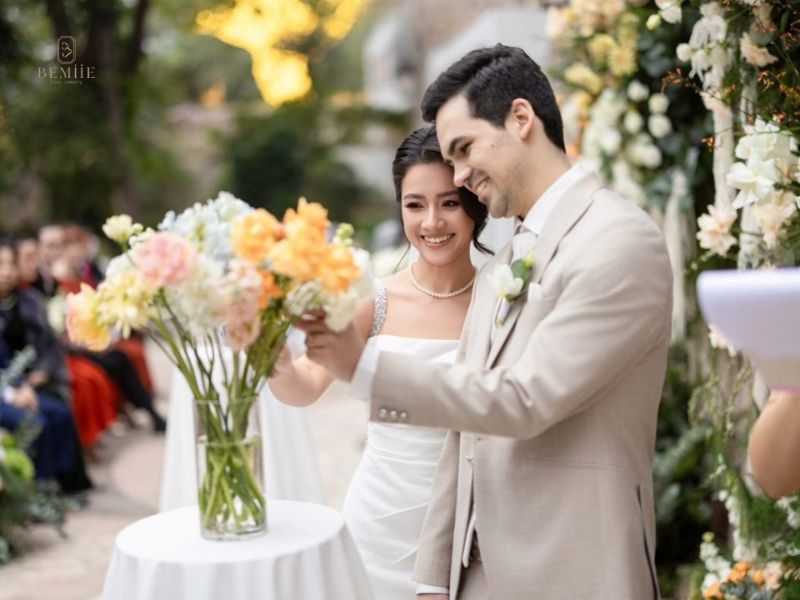 đám cưới hỏi cho 2 gia đình cách xa nhau