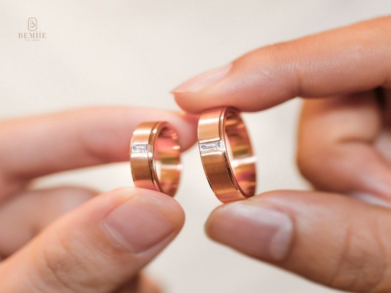 Có nên đổi nhẫn cưới không? Đổi được và không được khi nào?