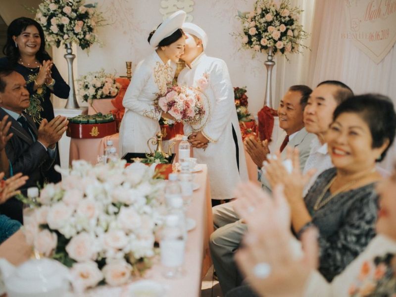 mẹ chồng có đi đón dâu không