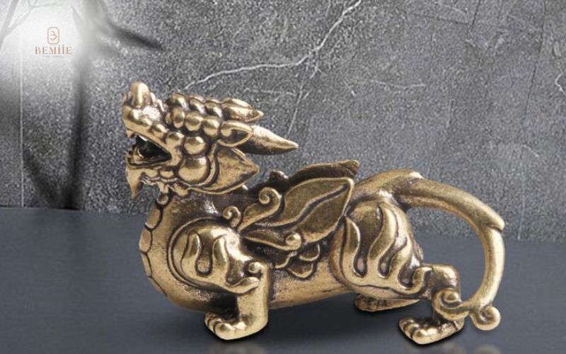 những tuổi không nên đeo tỳ hưu