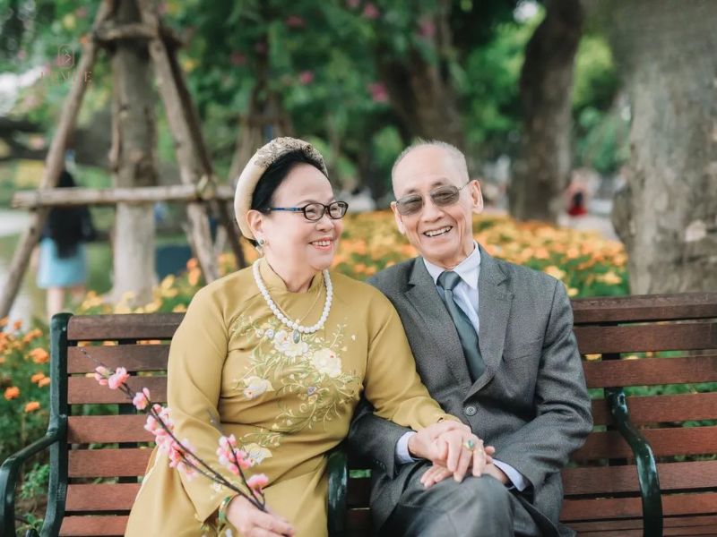 Gợi ý tặng quà kỷ niệm ngày cưới cho bố mẹ ý nghĩa nhất