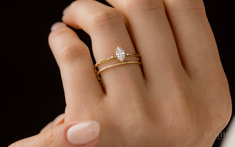 Mẫu nhẫn cầu hôn Solitaire như lời thông điệp “Với anh, em là người duy nhất”