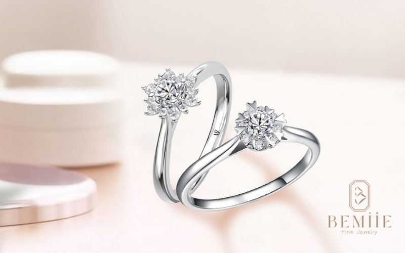 Nhẫn bạch kim hình bông hoa - vẻ đẹp nữ tính, tinh tế và đầy lãng mạn