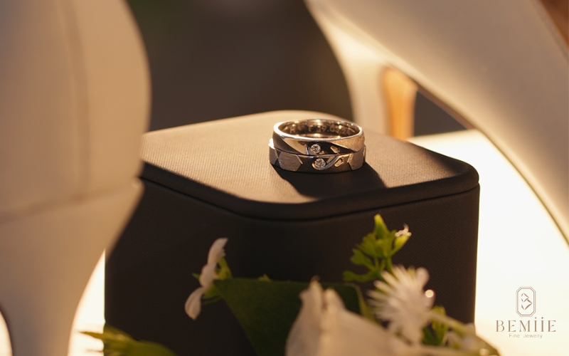 Khám phá các mẫu thiết kế nhẫn đôi – Biểu tượng của tình yêu và phong cách