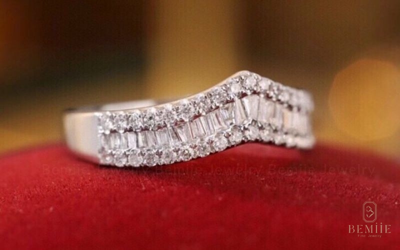 Nhẫn nữ kim cương tự nhiên Baguette Round Crown 18K - vương miện lấp lánh như nữ hoàng