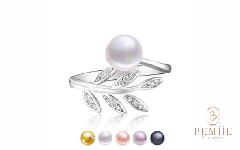 Nhẫn ngọc trai bông lúa – thiết kế độc đáo lấy cảm hứng từ thiên nhiên, tượng trưng cho sự đủ đầy và may mắn.