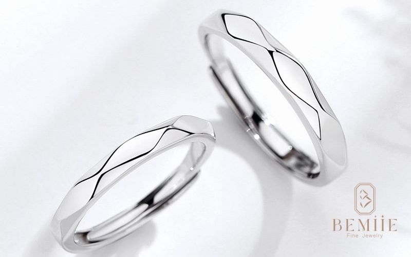 Nhẫn đôi vàng trắng - lựa chọn hoàn hảo cho các cặp đôi muốn khắc ghi tình yêu