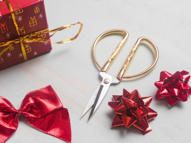 yêu nhau kiêng tặng gì